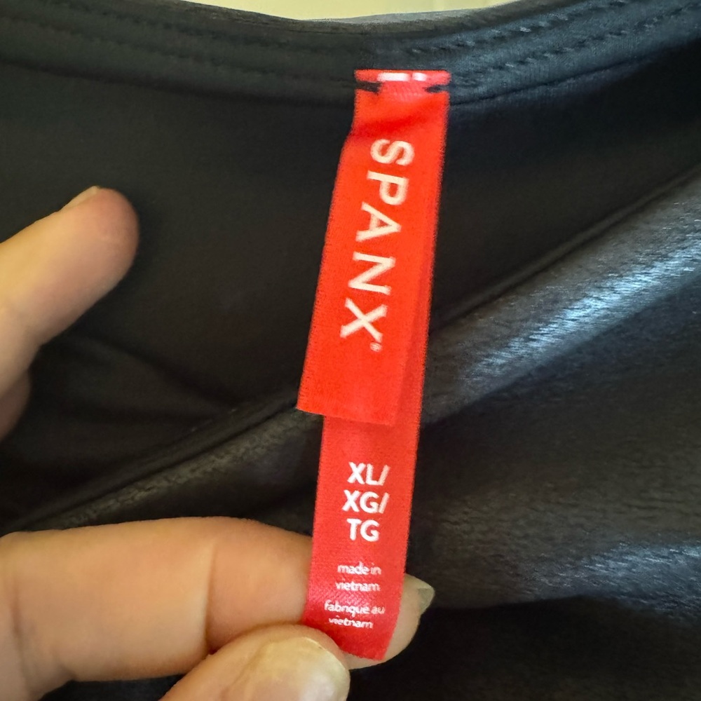 NWT Spanx Faux Leather Leggings, XL - Picture 6 of 9
